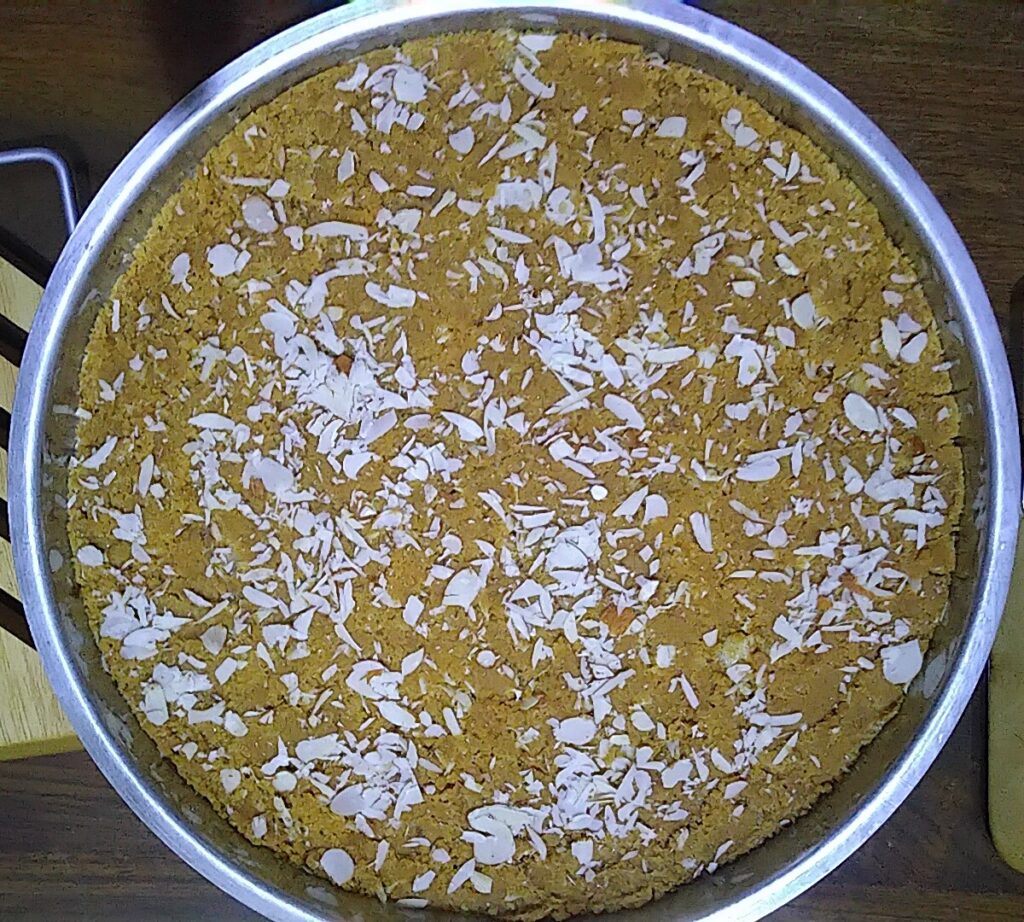 sweet recipe dish for gur ki barfi-ess