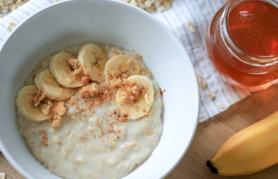 Oats with Honey and Banana